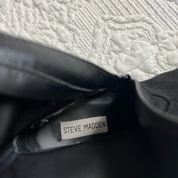 Steve Madden Black Suede Booties Size 9 - Picture 3 of 4